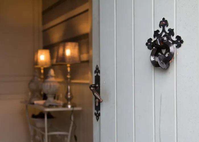 Chic A La Closerie Bed & Breakfast