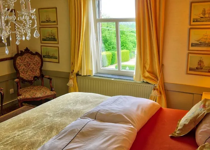 Chic A La Closerie Bed & Breakfast *